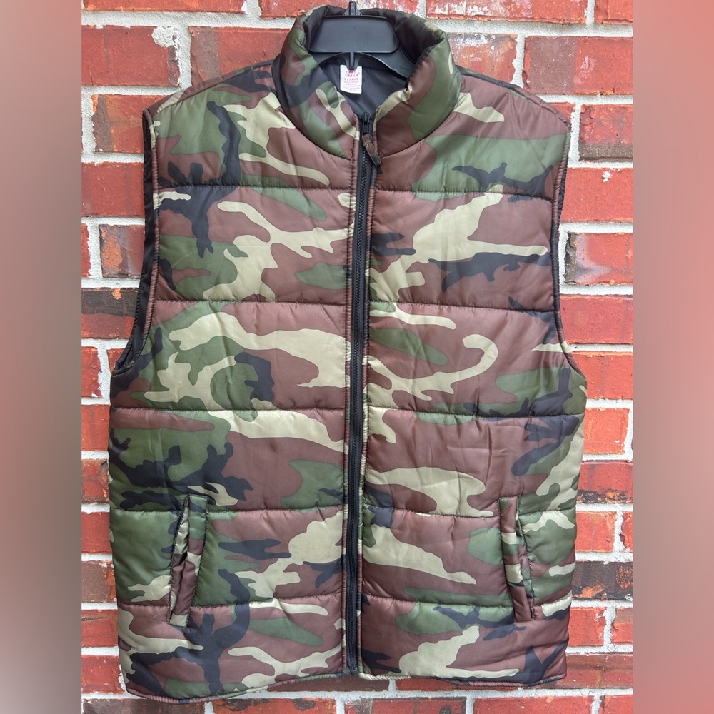 Open Trails Men’s Full Zip XL Camouflage Puffer Vest Z11
